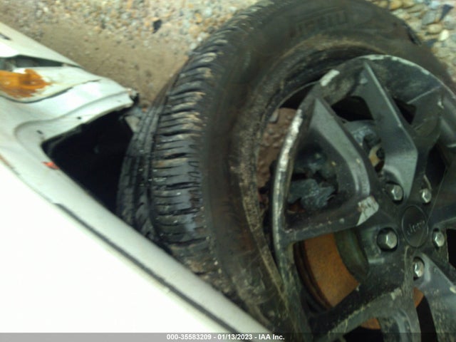 1C4RJFBG6KC588604 Jeep Grand Cherokee Limited X