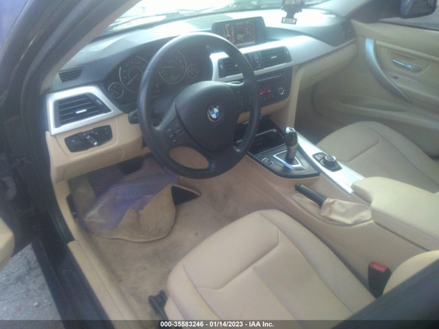 WBA3B1G56ENS80030 BMW 3 Series 320i