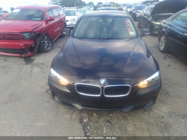 WBA3B1G56ENS80030 BMW 3 Series 320i