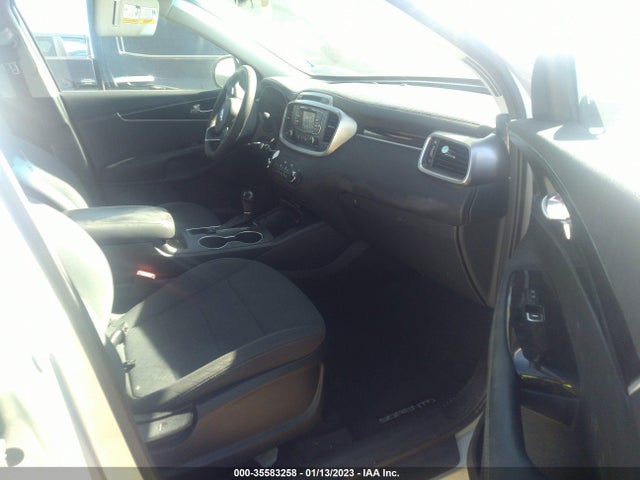 2017 Kia Sorento, VIN: 5XYPG4A3XHG234551