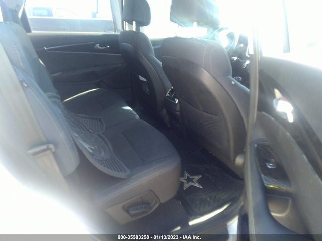 2017 Kia Sorento, VIN: 5XYPG4A3XHG234551