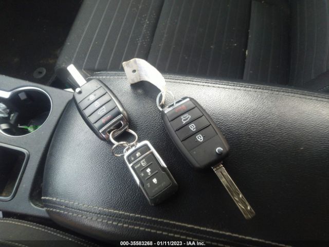 KNDPMCAC4J7368994 KIA Sportage Lx
