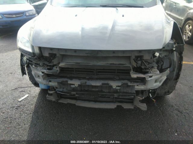 1FMCU9GXXEUC01778 Ford ESCAPE SE