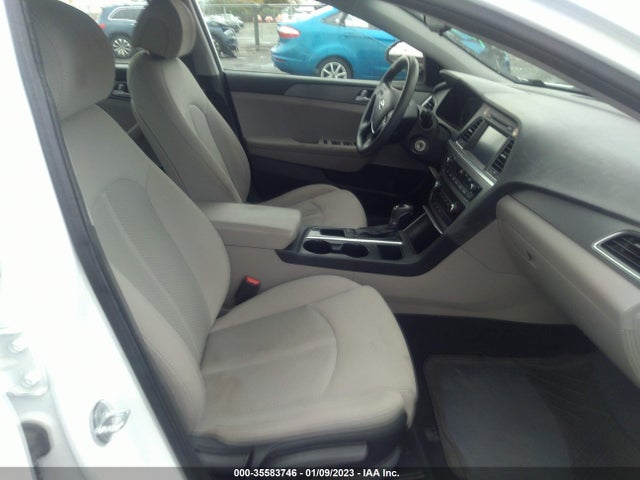 2016 HYUNDAI SONATA 2.4L SE VIN: 5NPE24AF7GH341502