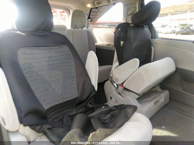 2017 Toyota Sienna, VIN: 5TDKZ3DC1HS854976