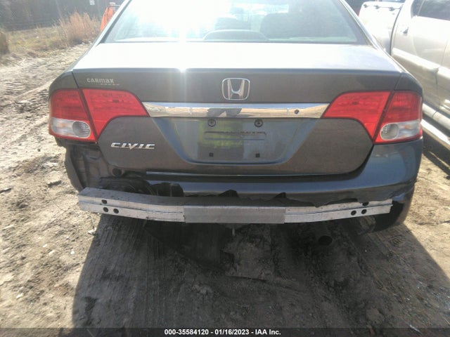 2010 HONDA CIVIC SDN LX VIN: 2HGFA1F5XAH329061