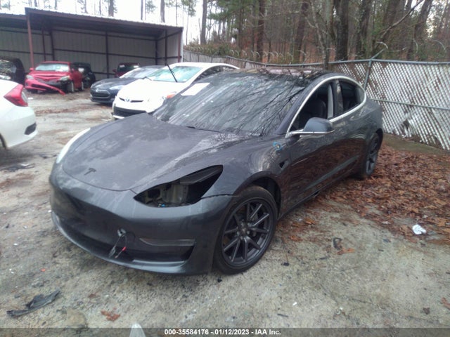 2018 Tesla 3, VIN: 5YJ3E1EA1JF153530