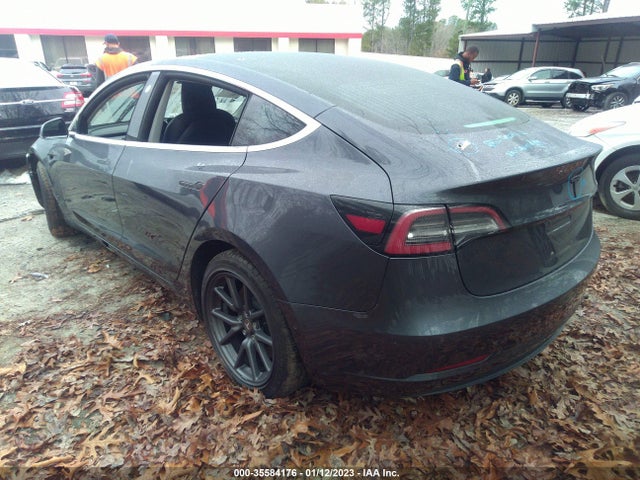 2018 Tesla 3, VIN: 5YJ3E1EA1JF153530