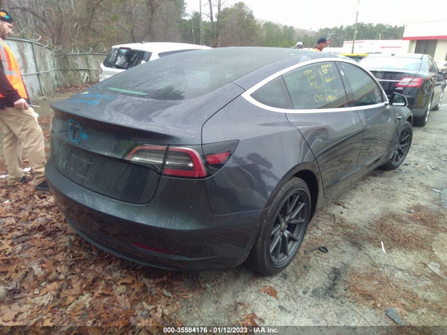 2018 Tesla 3, VIN: 5YJ3E1EA1JF153530