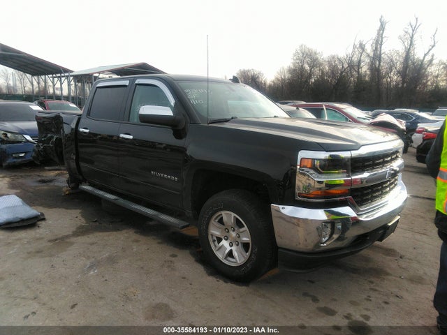 2018 Chevrolet Silverado 1500, VIN: 3GCUKREC0JG582195