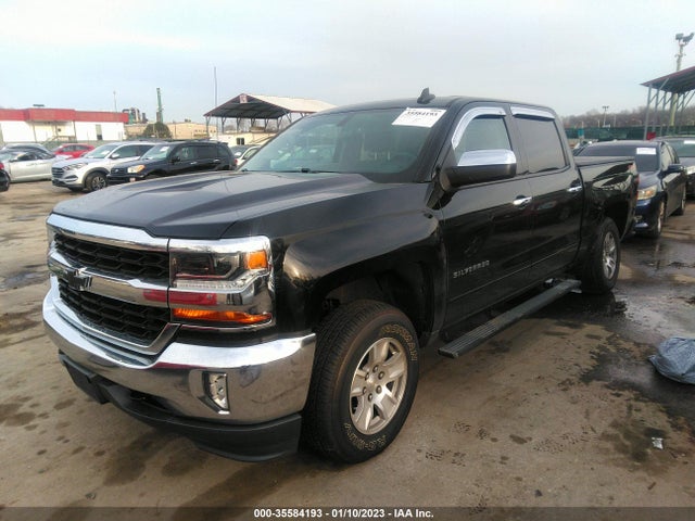 2018 Chevrolet Silverado 1500, VIN: 3GCUKREC0JG582195