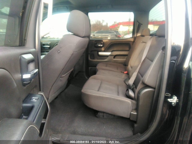 2018 Chevrolet Silverado 1500, VIN: 3GCUKREC0JG582195