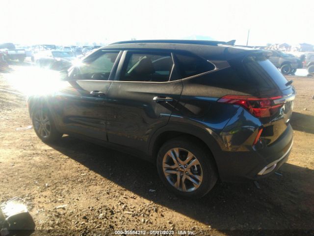 KNDEU2AA3M7057979 KIA SELTOS S
