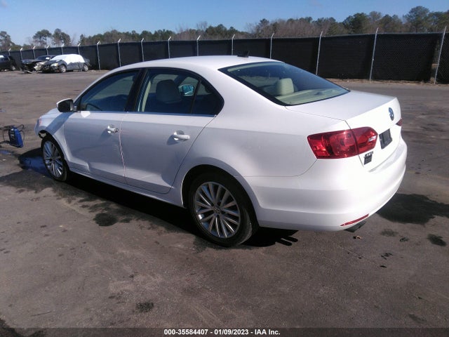 3VWLX7AJ1DM378305 Volkswagen Jetta Sedan Sel W/nav