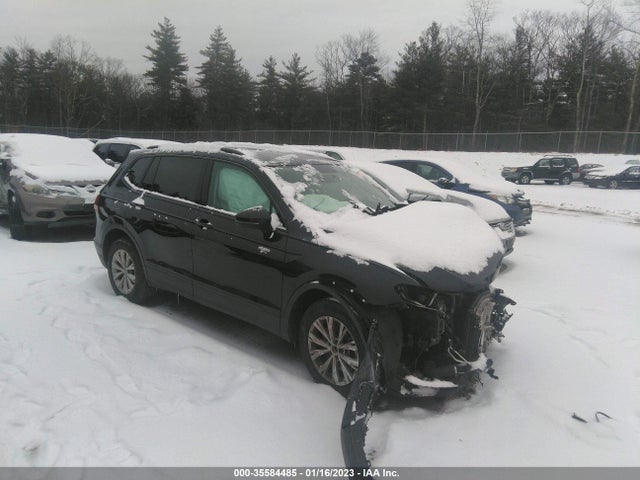 2018 Volkswagen Tiguan, VIN: 3VV0B7AX5JM108922