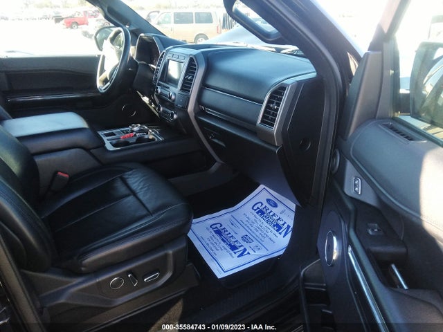 2019 Ford Expedition, VIN: 1FMJK1HT6KEA21584