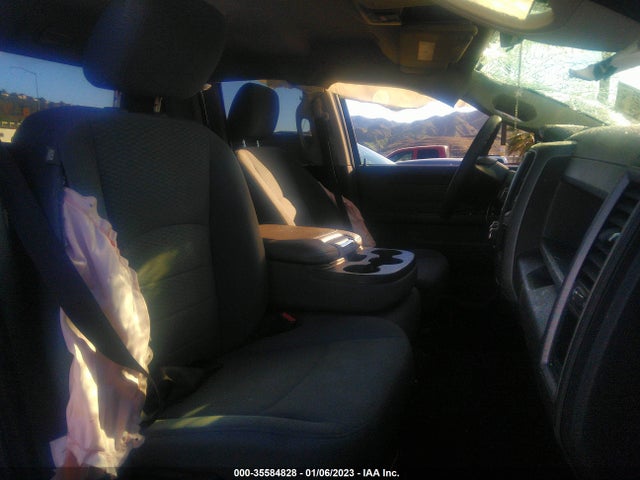 RAM 1500 Express 2018 1C6RR6FG5JS240047 Image 5
