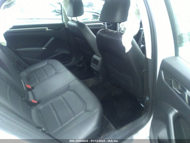 1VWDT7A33HC075941 Volkswagen Passat R-line W/comfort Pkg