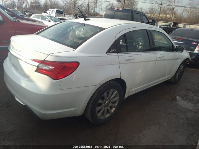 1C3CCBBB6CN302127 Chrysler 200 Touring