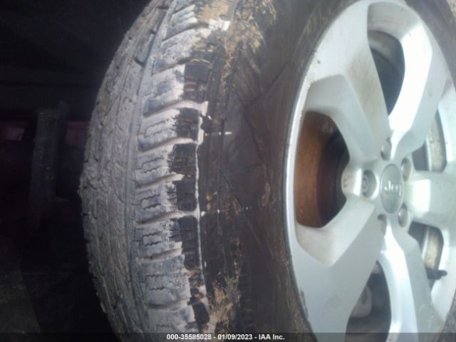 3C4NJDBB1KT641429 Jeep Compass Latitude