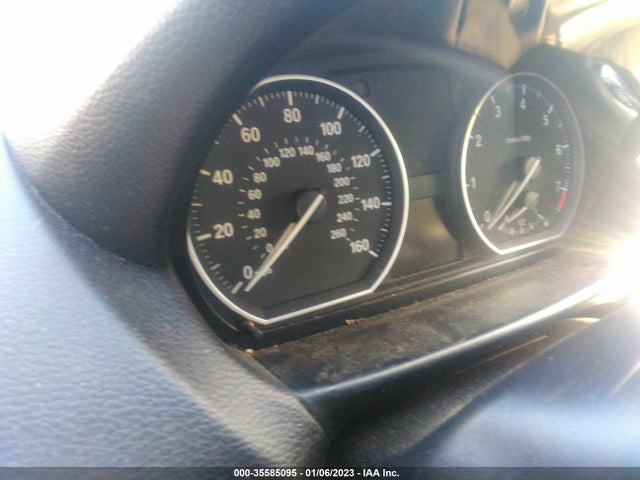 BMW 1 Series 128i 2013 WBAUP7C57DVP25940 Image 9