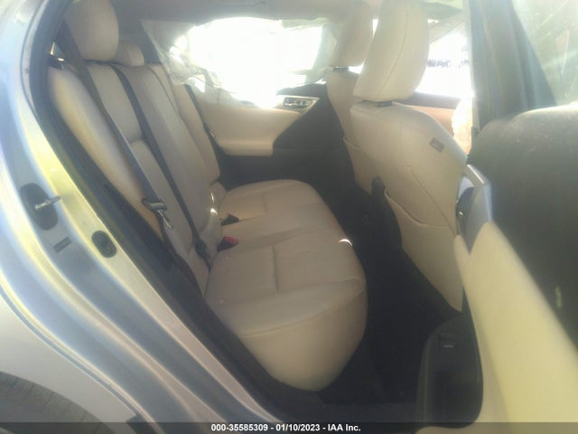 JTHKD5BH5B2027441 Lexus CT 200H