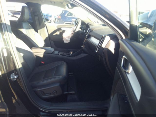 YV4162UK0L2308625 Volvo Xc40 Momentum