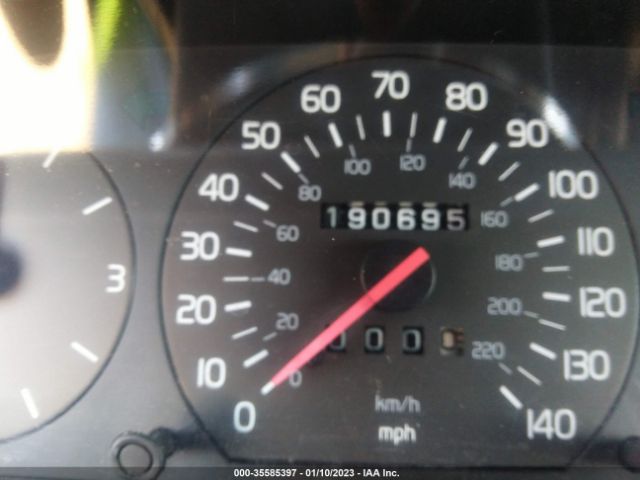 YV1JW8317S1150040 Volvo 940