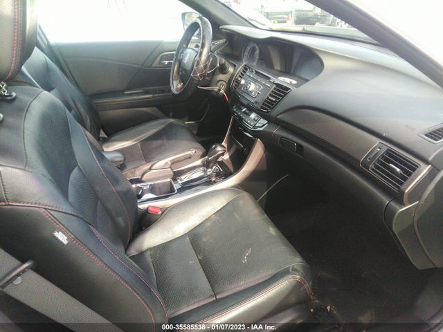 2017 HONDA ACCORD SEDAN SPORT SE VIN: 1HGCR2F19HA028952