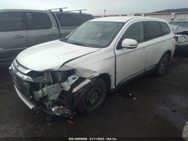 JA4AD3A32HZ027866 Mitsubishi Outlander Se