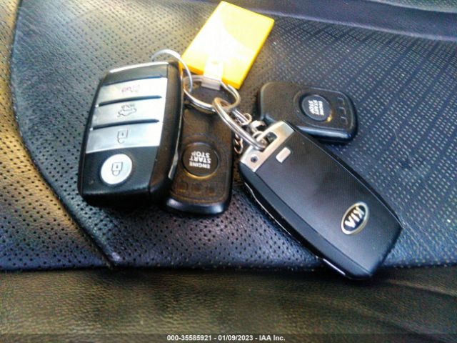 5XXGU4L34HG151305 KIA OPTIMA EX