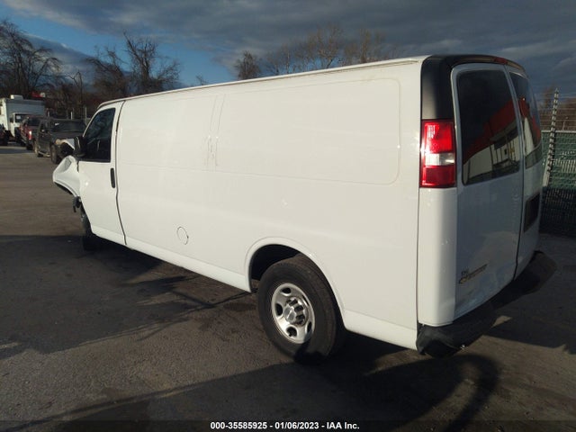 2017 Chevrolet Express, VIN: 1GCWGBFF3H1108776