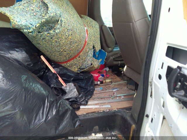 2017 Chevrolet Express, VIN: 1GCWGBFF3H1108776