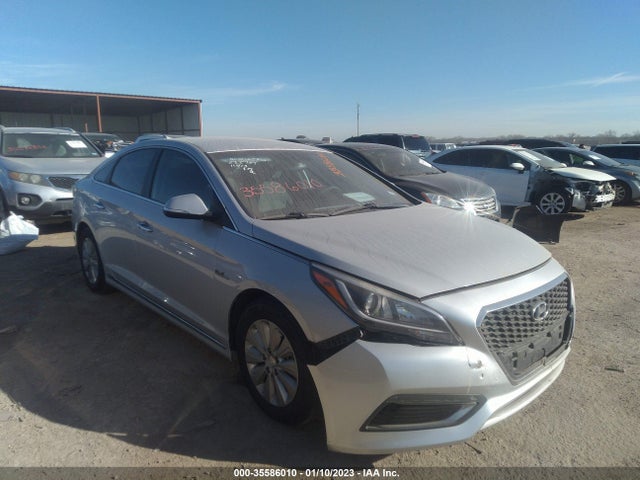 2016 Hyundai Sonata, VIN: KMHE24L12GA022545