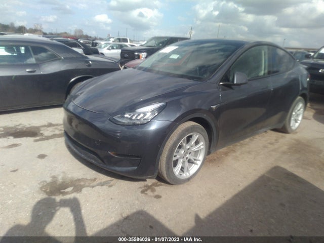 5YJYGDEF7LF005821 Tesla Model Y Long Range/performance