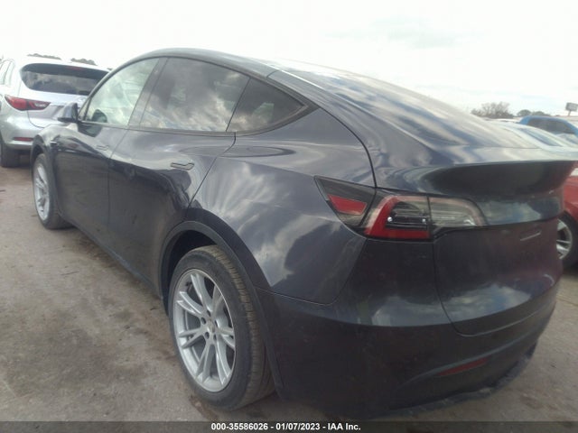 5YJYGDEF7LF005821 Tesla Model Y Long Range/performance