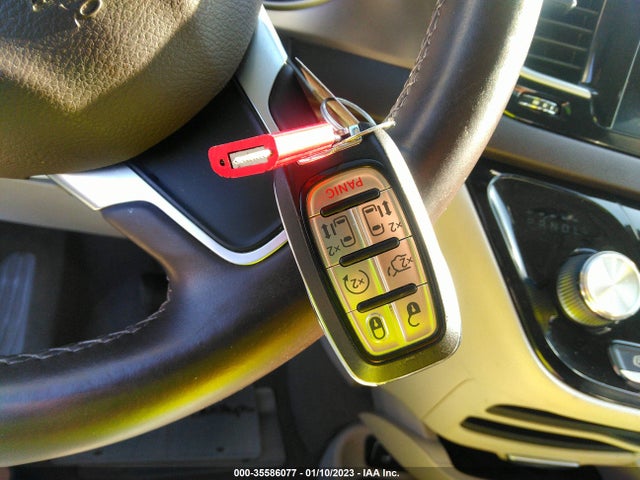 2C4RC1BG2HR739435 Chrysler Pacifica Touring-l