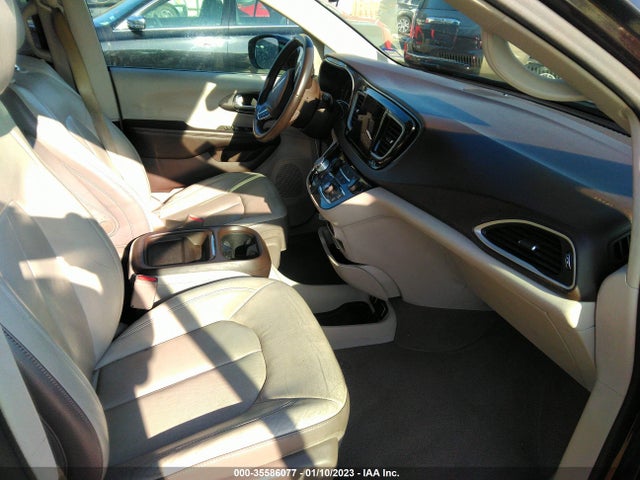 2C4RC1BG2HR739435 Chrysler Pacifica Touring-l