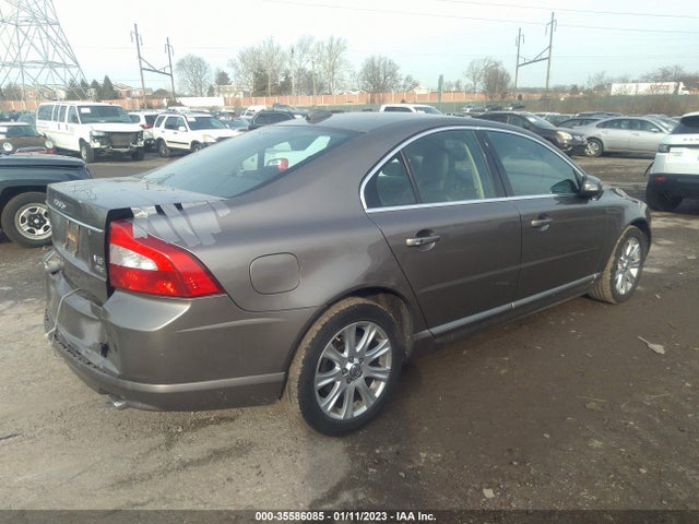 YV1AH852371043722 Volvo S80 V8