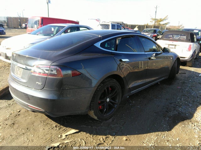 2015 Tesla Model S, VIN: 5YJSA1S26FF089870