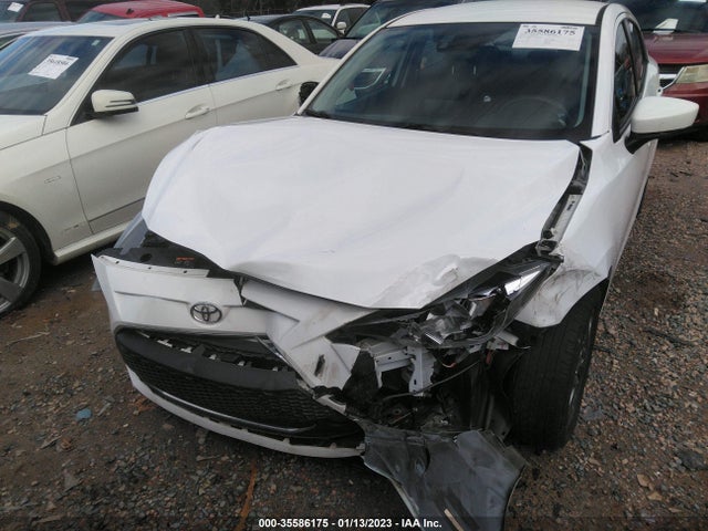 2019 Toyota Yaris, VIN: 3MYDLBYV3KY516352