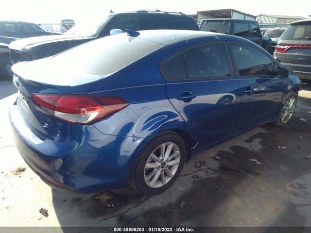 2017 Kia Forte, VIN: 3KPFL4A77HE143437