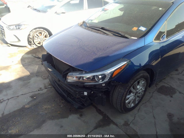 2017 Kia Forte, VIN: 3KPFL4A77HE143437