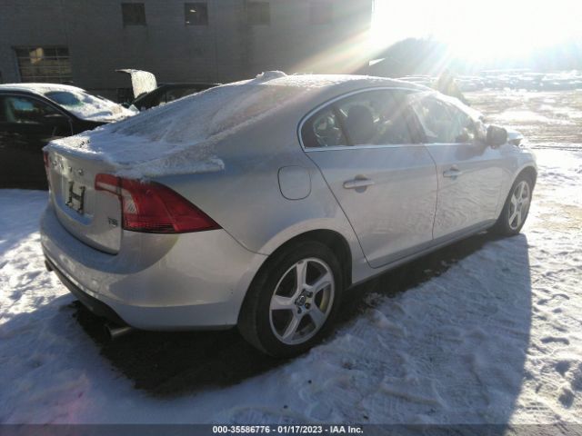 YV1622FS2C2136545 Volvo S60 T5