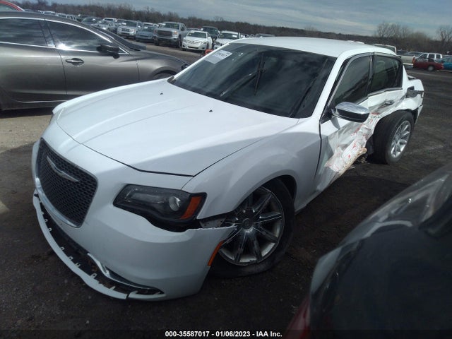 Chrysler 300 Limited 2012 2C3CCACGXCH224321 Image 2