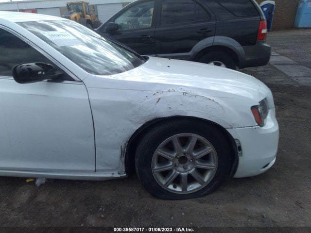 Chrysler 300 Limited 2012 2C3CCACGXCH224321 Image 6