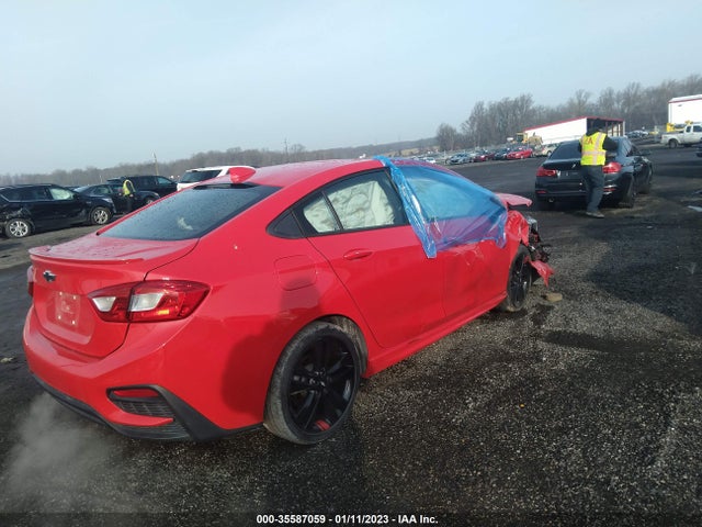 Chevrolet CRUZE LT 2018 1G1BE5SM2J7123016 Image 4