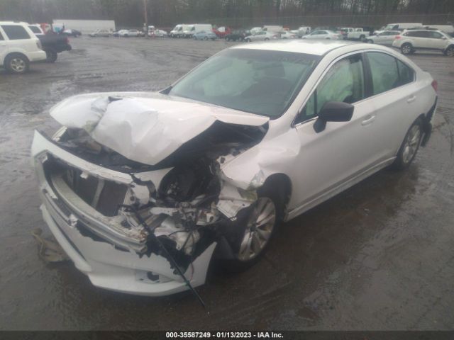 4S3BNAA63F3056542 Subaru Legacy 2.5i
