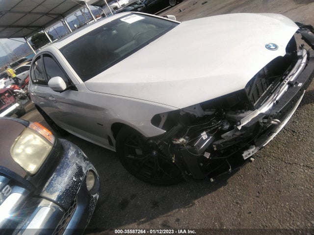 BMW 5 Series 530e 2022 IAAI WBA13AG06NCJ87500