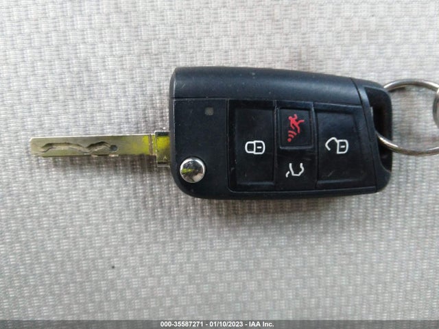 3VWC57BU7KM071572 Volkswagen Jetta S/se/r-line